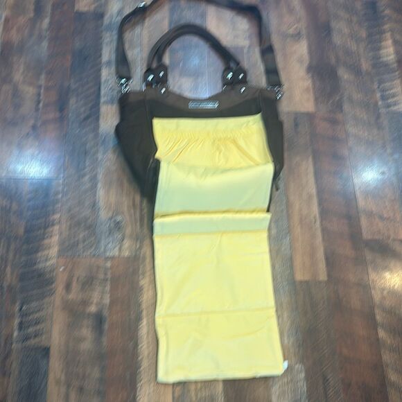 Petunia Pickle Bottom diaper bag OS (2800) - Picture 3 of 7